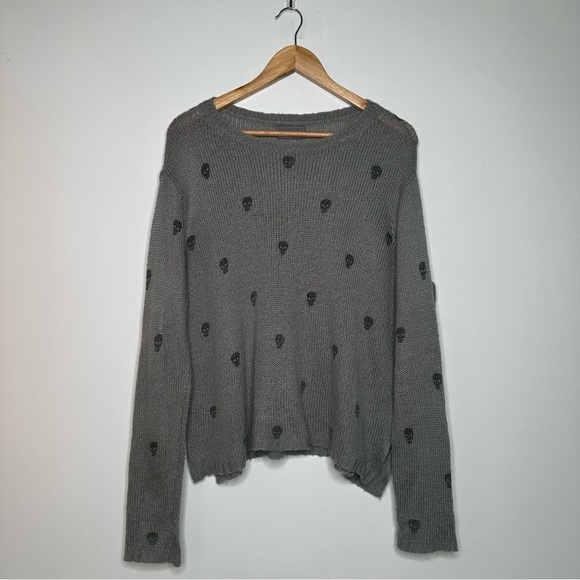 Wooden Ships Paola Buendia Grey Mini Skull Print Sweater Size S/M - Picture 3 of 11